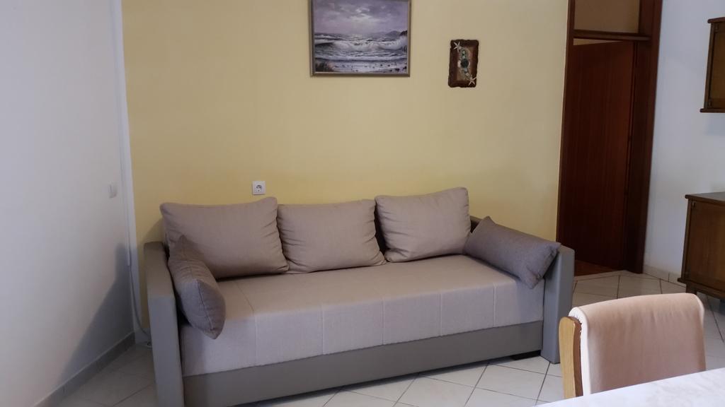 Apartments Labor Vodice Luaran gambar