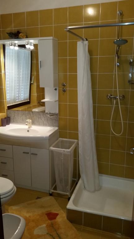 Apartments Labor Vodice Luaran gambar
