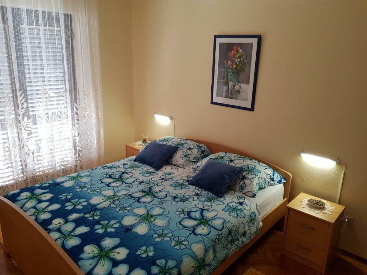 Apartments Labor Vodice Luaran gambar